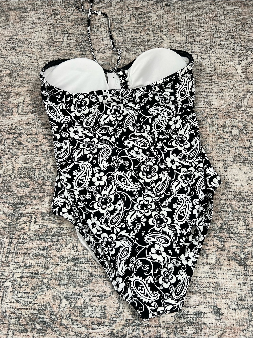 LOFT Beach Cutout Halter One Piece Swimsuit Medium Black White Floral NWT - Picture 6 of 16